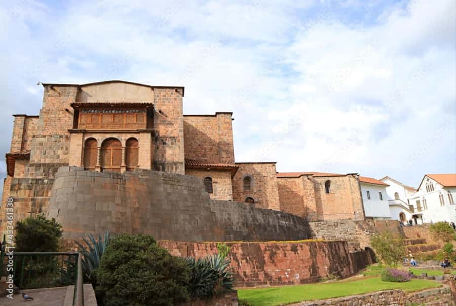 City Tour Cusco Qoricancha Sacsayhuaman y Tambomachay - What to Bring (and What to Leave Behind)