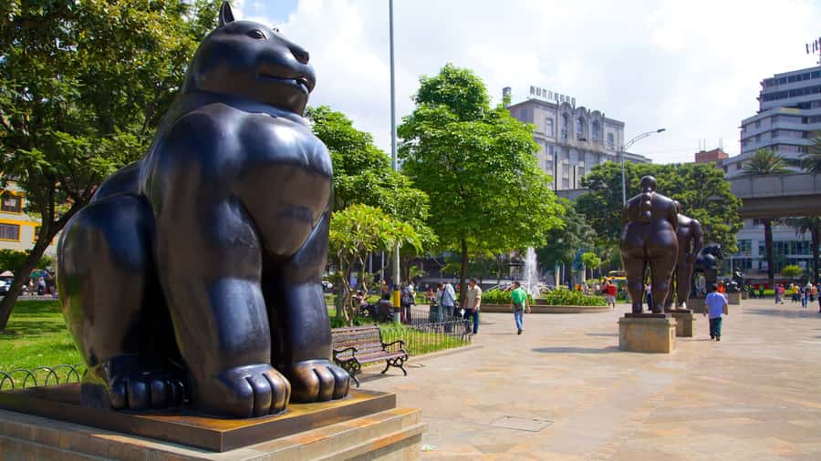 City Tour Medellin with a Chiva or a thematic van - What’s included (and what isn’t) for your time