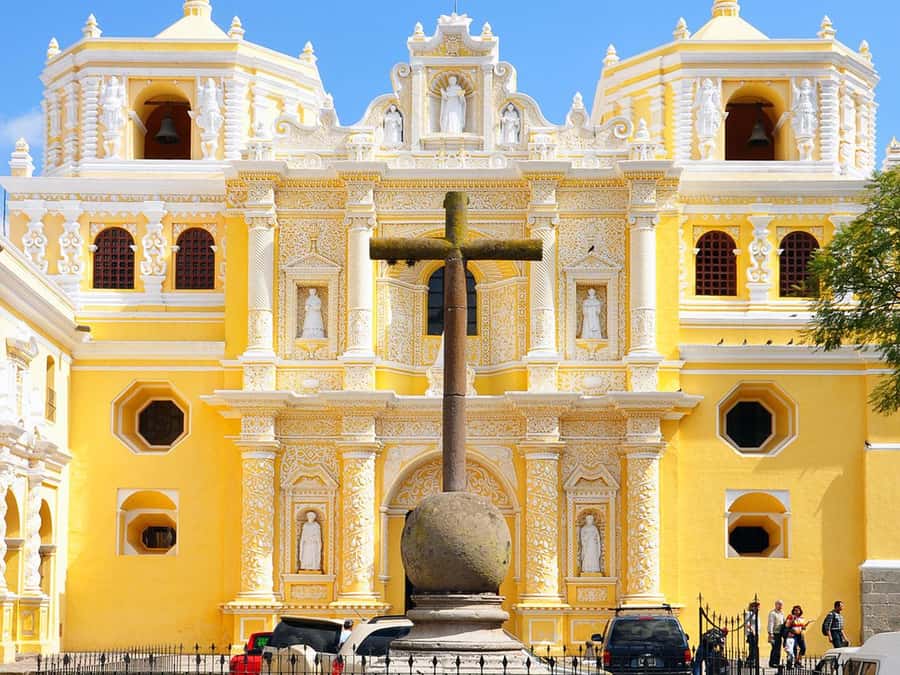 Combo Tour: Colonial Antigua & Guatemala City Explorer Tour - Santa Catalina Arch: an architectural shortcut with a history