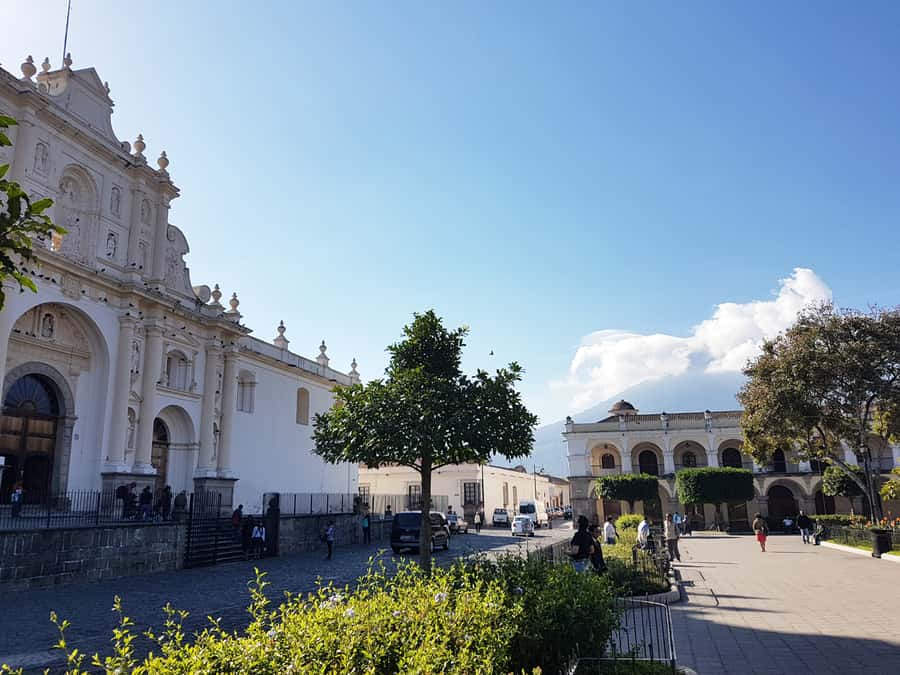 Combo Tour: Colonial Antigua & Guatemala City Explorer Tour - La Merced Church: baroque power and a founder in the stone