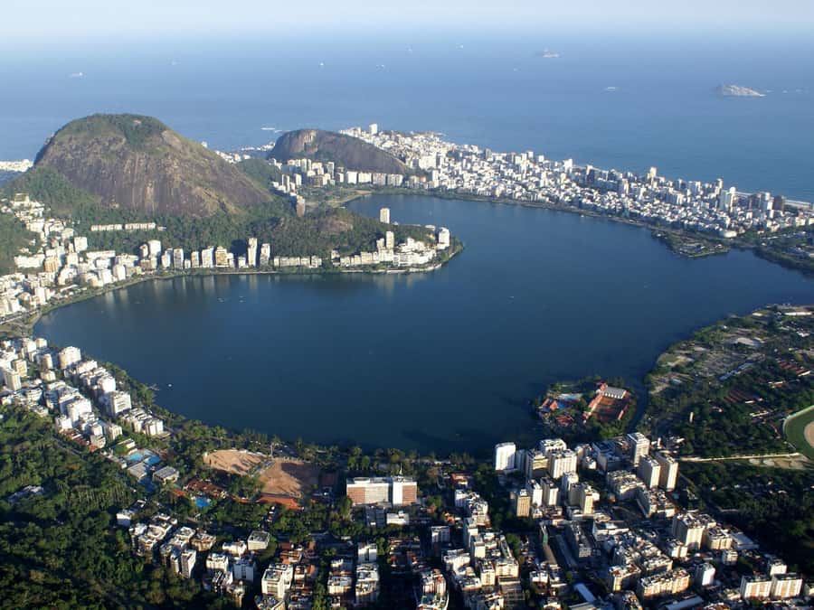 Corcovado and Sugarloaf Mountain Full-Day Tour - Corcovado Decision Time: Van Option vs Cog Wheel Train