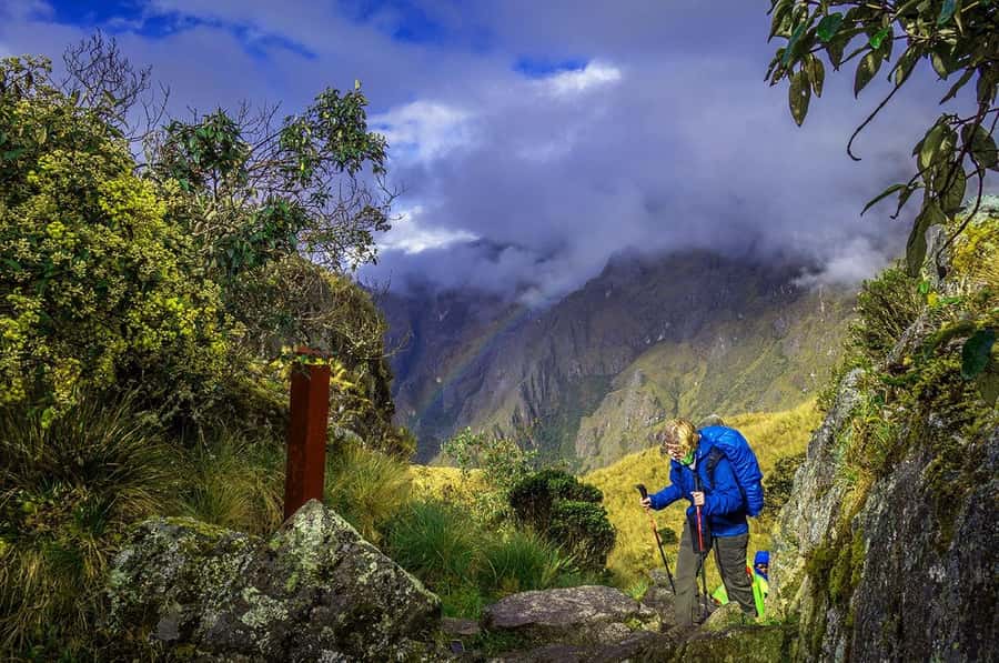 Cusco: 4-Day Inca Trail to Machu Picchu with Accommodation - Cusco to Machu Picchu, without doing it the same old way