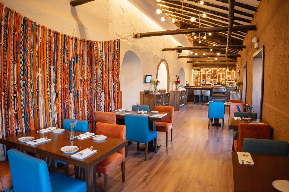 Cusco: Folkloric Andean Show & 3-Course Dinner at Tunupa - The Dinner: What a 3-Course Preset Menu Really Means