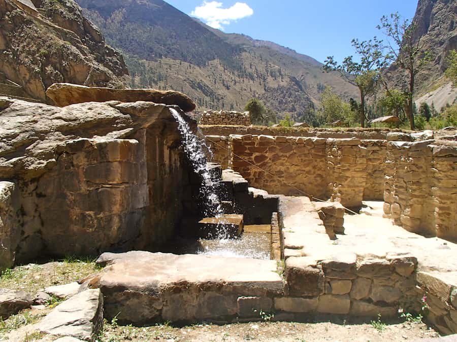Cusco: Full-Day Sacred Valley and Maras Tour - Price and Ticket Reality Check: The $33 Tour Plus Site Fees