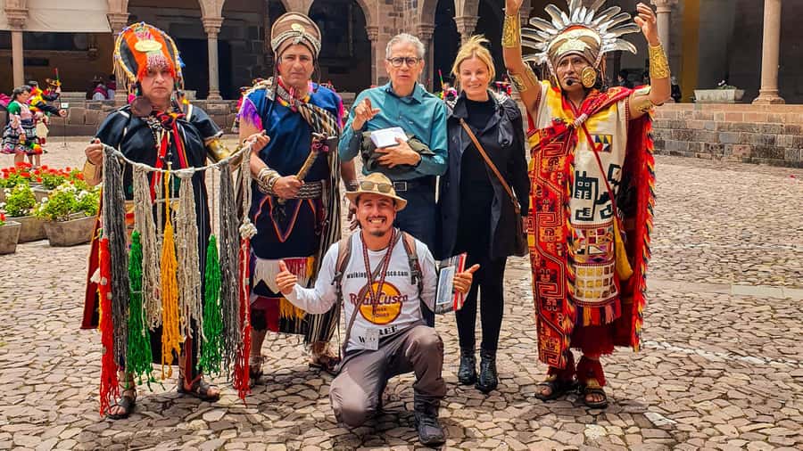 Cusco: Historic Walking Tour with Pisco Sour and Music Show - Luthier Workshop and Andean Instruments: What You’ll Hear After You Learn