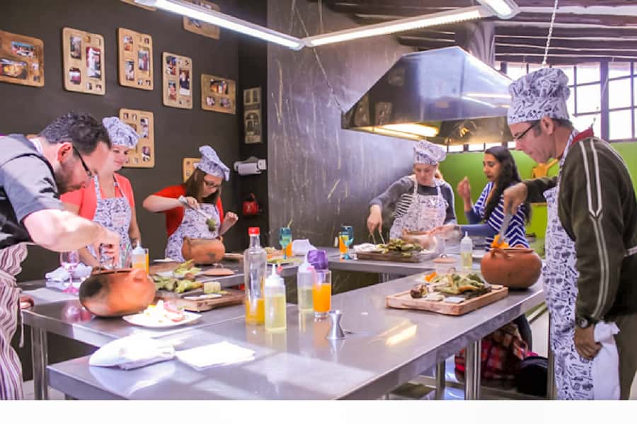 Cusco: Peruvian Cooking Class & Market Tour - In the Kitchen: Hands-On Cusqueña Cooking With Real Choices