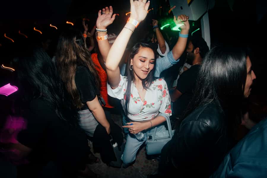 Cusco: Pub Crawl with Skip-the-Line Access and Drinks - Walking routes, stairs, and what happens if you’re slow or stuck