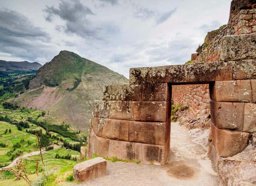 Cusco: Sacred Valley, Pisac, Ollantaytambo, Salt Mines Moray - Pisac: hillside ruins and a market finish