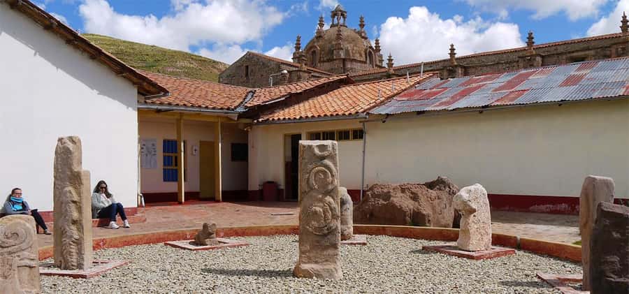 Cusco: Scenic Route of the Sun to Puno with Buffet Lunch - Turning the Cusco-to-Puno drive into a guided day
