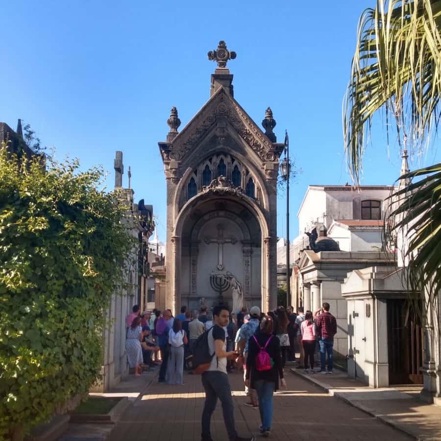 Discover Recoleta, Buenos Aires' Little Paris - Recoleta Cemetery: art, politics, and spooky stories on real graves