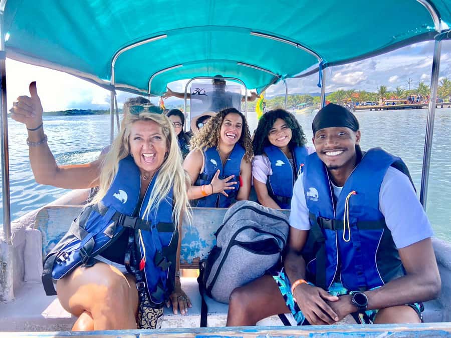 Explore The San Blas Islands In Panama - Day Trip w/ Lunch - Puerto de Carti, Then Perro Island: Beach Time First, Questions Later