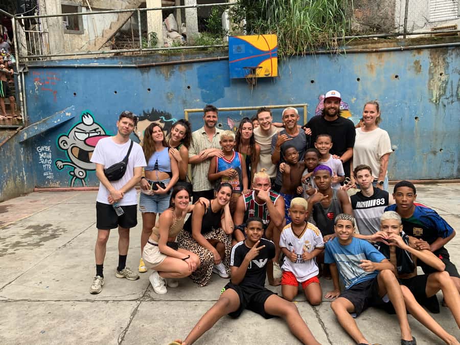 Favela Tour The Original, Rocinha & Vila Canoas since 1992 - Vila Canoas: Crafts, Community School, and Local Projects