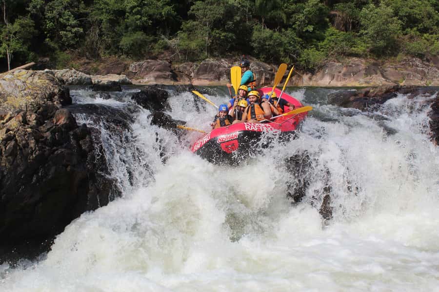 Florianópolis: RAFTING AVENTURA - Guides and Safety: What High-Quality Gear and Multi-Language Instruction Actually Do