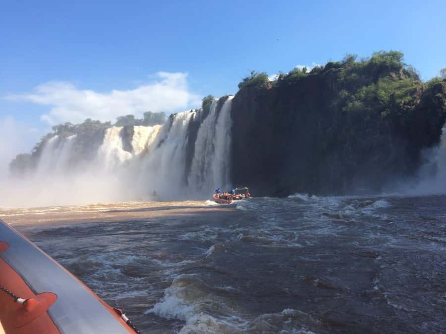 Foz do Iguaçu: Brazil/Argentina Sides Iguazu Falls Day Tour - Argentina Side Hiking to Devil’s Throat and Upper Views