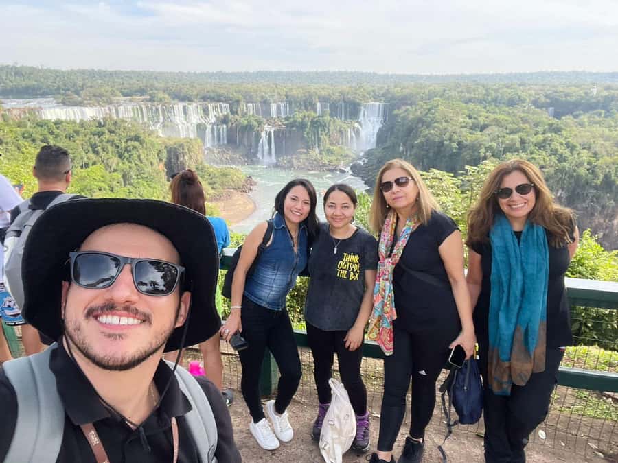 Foz do Iguaçu: Brazil/Argentina Sides Iguazu Falls Day Tour - Brazilian Side Trail Time: Panoramic Views and Wildlife Spotting