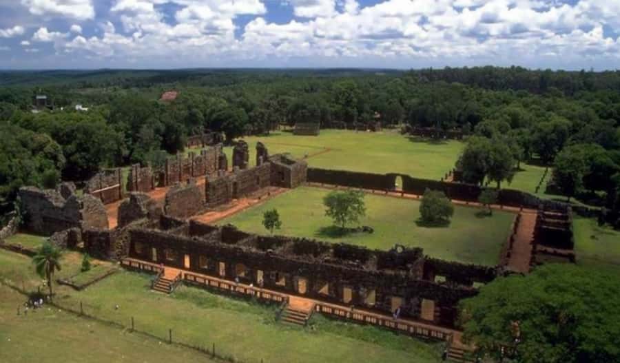 Foz do Iguaçu: Wanda Mines and San Ignacio Ruins Day Trip - Who should book this day trip (and who should choose differently)