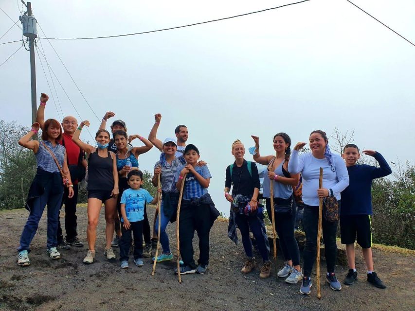 From Antigua: Pacaya Volcano Tour in English/Spanish - Agua, Fuego, Acatenango: how to read the views like a pro