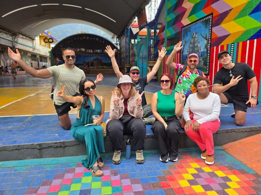 FROM ANTIGUA, ROUND TRIP: EXPLORING THE VILLAGES OF LAKE ATITLÁN. - Comfort, safety, and what to pack for this long day
