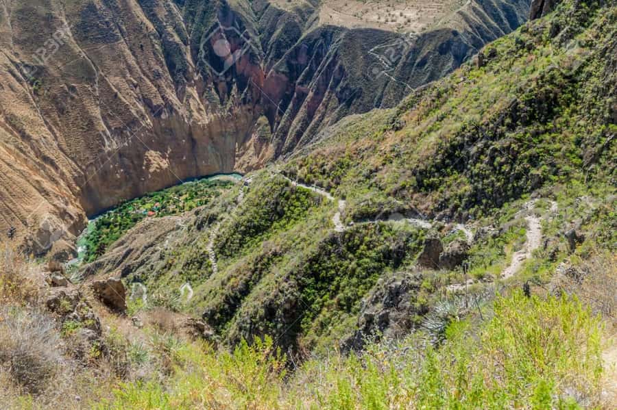From Arequipa: 2-Day Colca Canyon Trekking Tour - Leaving Arequipa: The 3:00–3:30 Pickup and the Long Ride Out