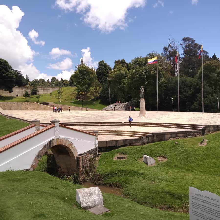 From Bogota: Villa de Leyva Day Magic Town Tour - Puente de Boyacá: the independence story you actually remember