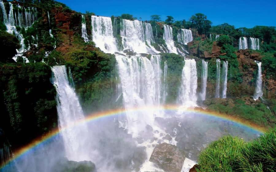 From Buenos Aires: 3-Day Iguazu Falls Tour with Airfare - Iguazu Falls at the Argentina–Brazil Border: The Real Reason This Package Works