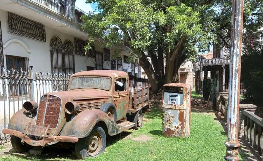 From Buenos Aires: Magical and Mysterious Campanopolis Tour - Inside Campanópolis: Museums, Stone Houses, and Wandering Time