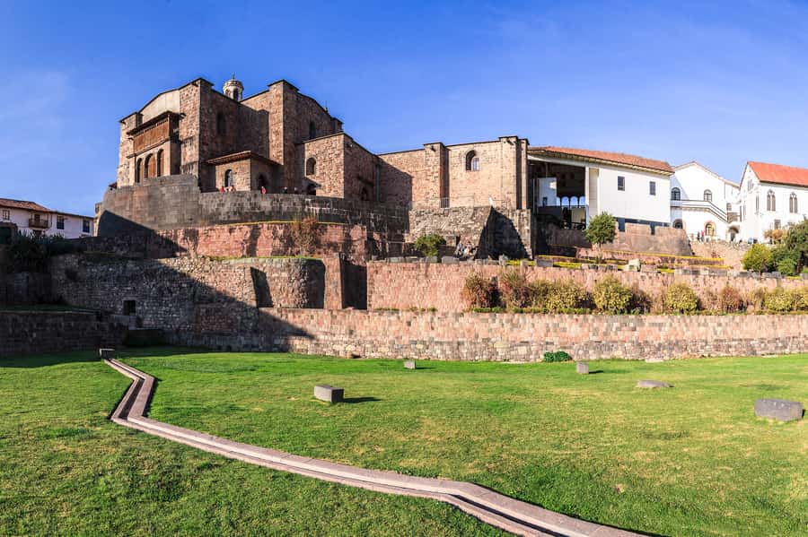 From Cusco: City tour 4 ruins + Qoricancha - Sacsayhuamán: Inca military architecture and those perfectly assembled stones
