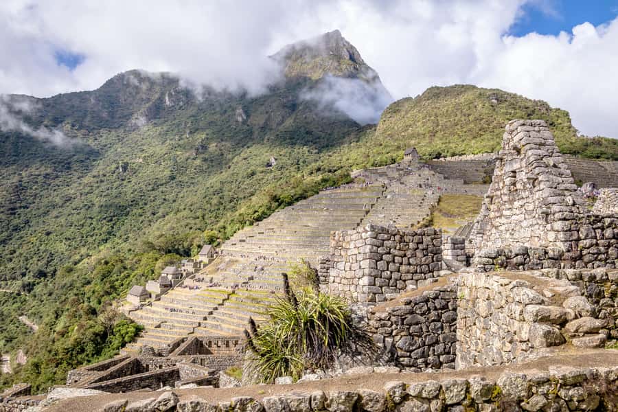 From Cusco: One-Day Tour to Machu Picchu - Riding the premium train to the Machu Picchu area