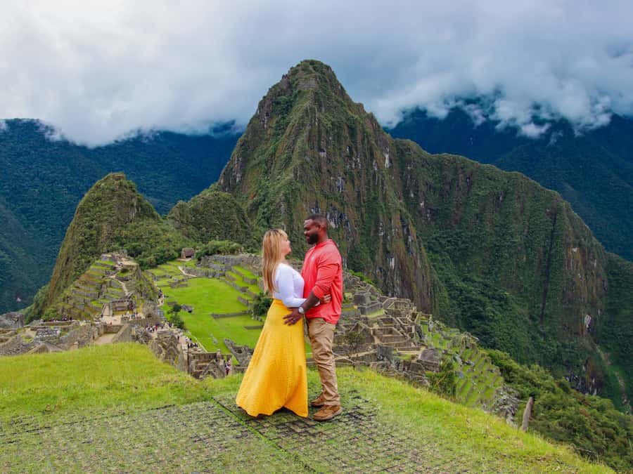 From Cusco: Sacred Valley & Machu Picchu 2-Day Tour by Train - Key reasons this tour earns high marks