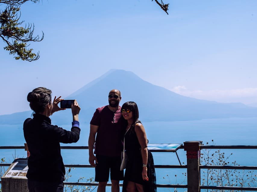From Guatemala City: Chichicastenango and Lake Atitlan - Guide matters: when the explanations really land
