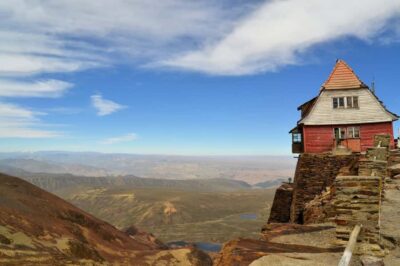 From La Paz: Day Trip to Chacaltaya and Moon Valley - Moon Valley’s spires: what to look for beyond the photos