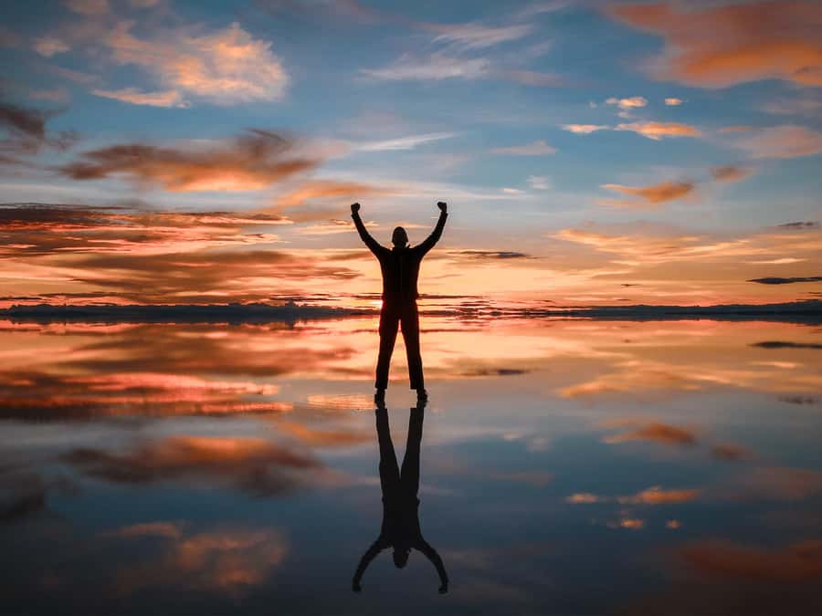 From La Paz: Uyuni Salt Flat Tour & Overnight Roundtrip Bus - Sunset over the flats with wine: the moment that makes the early start worth it