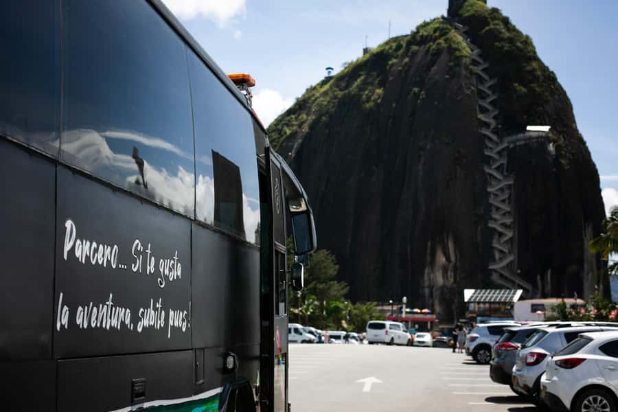 From Medellin: Guatape El Peñol with boat + gastronomic tour - Why This Guatapé Tour Marries Food Stops With Scenic Time
