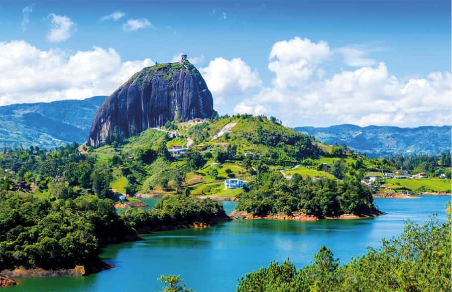 From Medellin: Guatape El Peñol with boat + gastronomic tour - Starting in El Poblado and Reaching the Reservoir Route