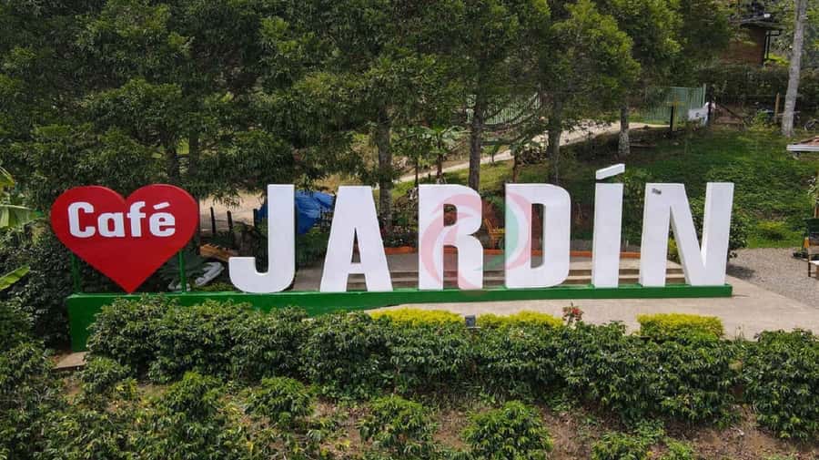 From Medellín: Jardín, Andes, and Hispania Day Trip - Key moments that make this day trip work