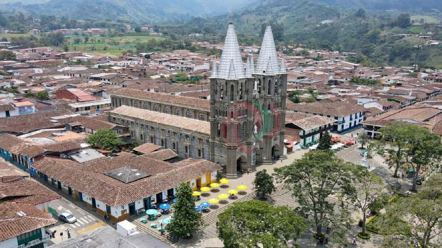 From Medellín: Jardín, Andes, and Hispania Day Trip - Medellín’s perfect one-day coffee country loop