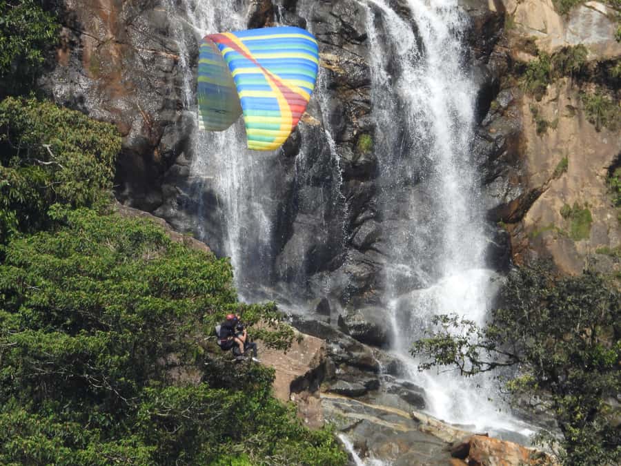 From Medellín: Paragliding Flight and Guatape Tour - Key takeaways