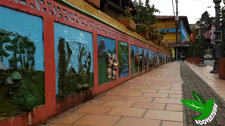 From Medellín: Paragliding Flight and Guatape Tour - Price, included value, and what to budget