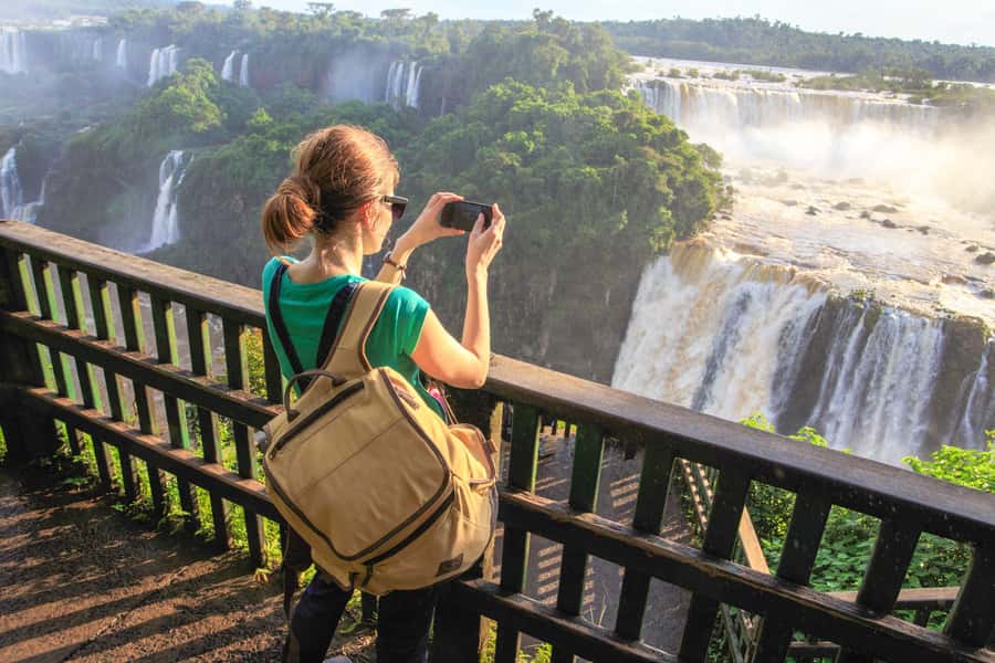 From Puerto Iguazu: Brazilian Side of the Falls with Ticket - The park walk: a planned 1 km approach to the Devil’s Throat