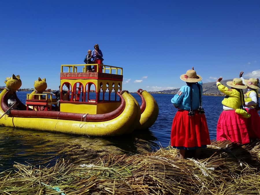 From Puno: Floating Islands of the Uros Half-Day Tour - The Balda/Balsa de Totora reed-boat ride: budget 15 Soles