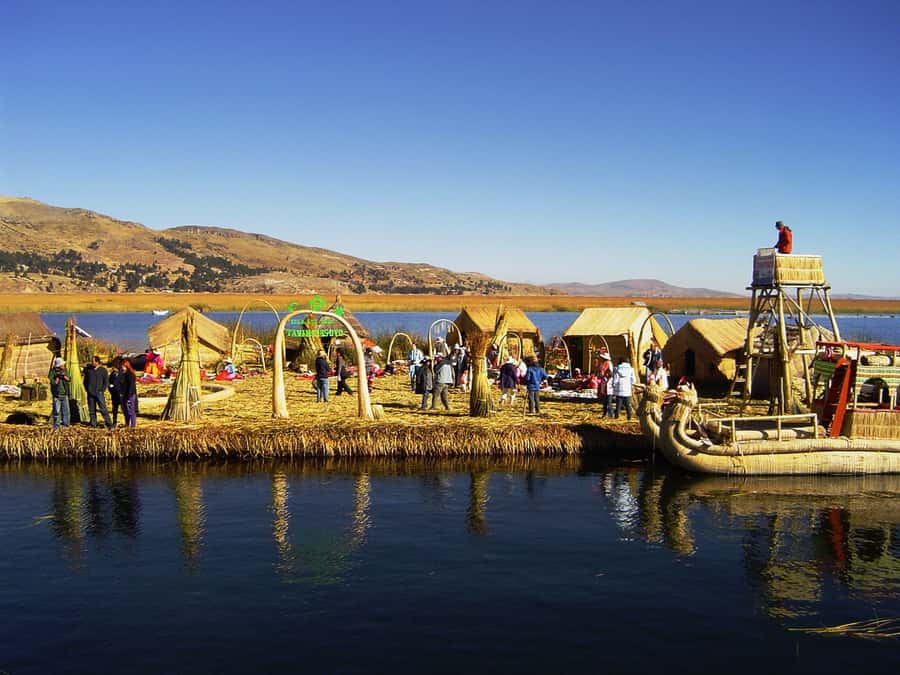 From Puno: Floating Islands of the Uros Half-Day Tour - The guides and captains: Freddy and the team make or break the day