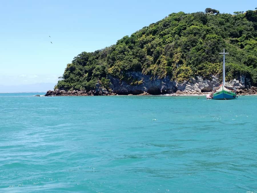 From Rio: Búzios with Boat Tour and Lunch - The Schooner Cruise: João Fernandes to Turtle Beach Stops