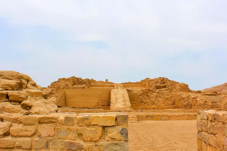 Lima:Half-Day Pachacamac, Barranco & Chorrillos Private Tour - Getting oriented on the drive: ancient Lima starts before you arrive