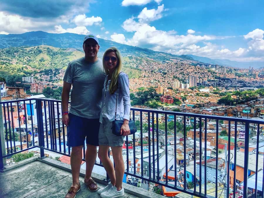 Medellín: Comuna 13, Cable Cars and Botero Statues Tour - What to Bring (and What Not to Overthink)