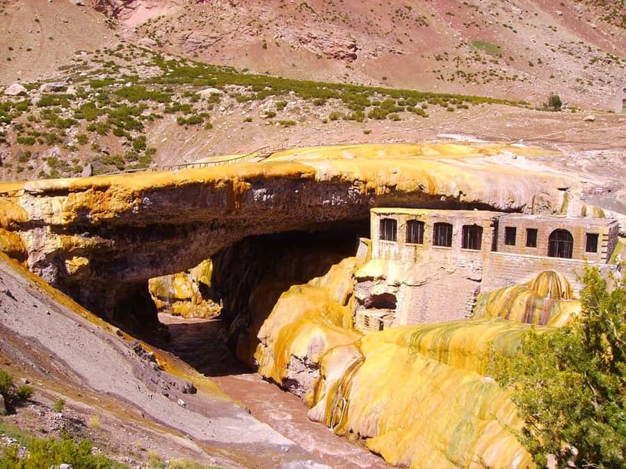 Mendoza: Aconcagua, Uspallata & Puente del Inca Day Trip - Following the Mendoza River: Potrerillos Dam and Cordón de Plata Views