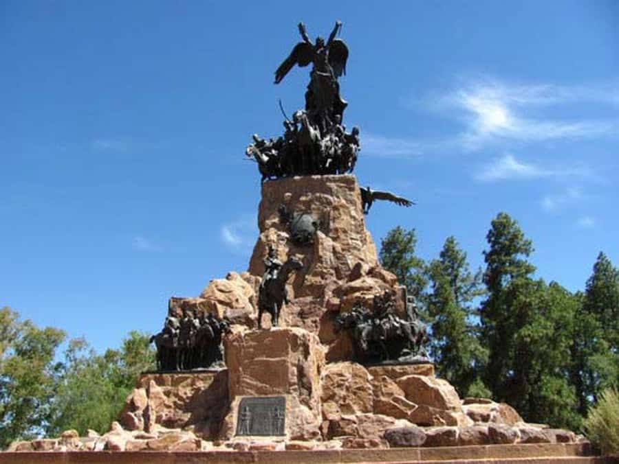 Mendoza: Half-Day Sightseeing City Tour - Mendoza’s Half-Day Route: What You Really Get in 3 Hours