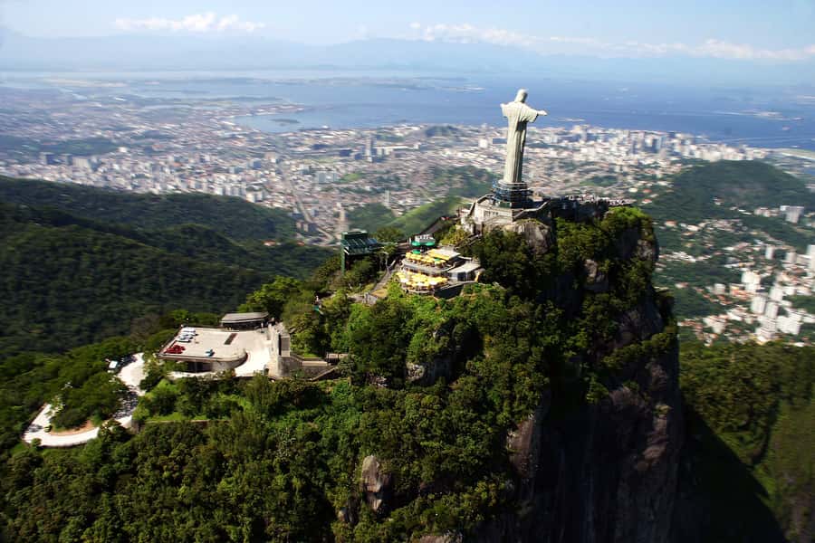 Rio: Maracanã Stadium & Christ the Redeemer by Rack Railway - Cosme Velho to Christ the Redeemer by Rack Railway