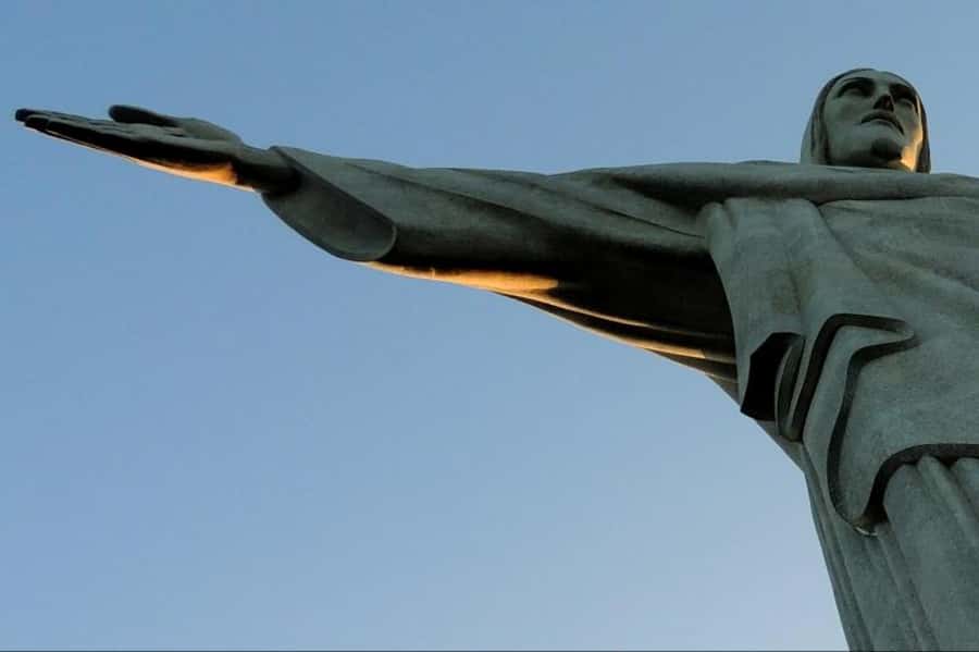 Rio: Maracanã Stadium & Christ the Redeemer by Rack Railway - The Top of Corcovado: How to Use Your About 1 Hour
