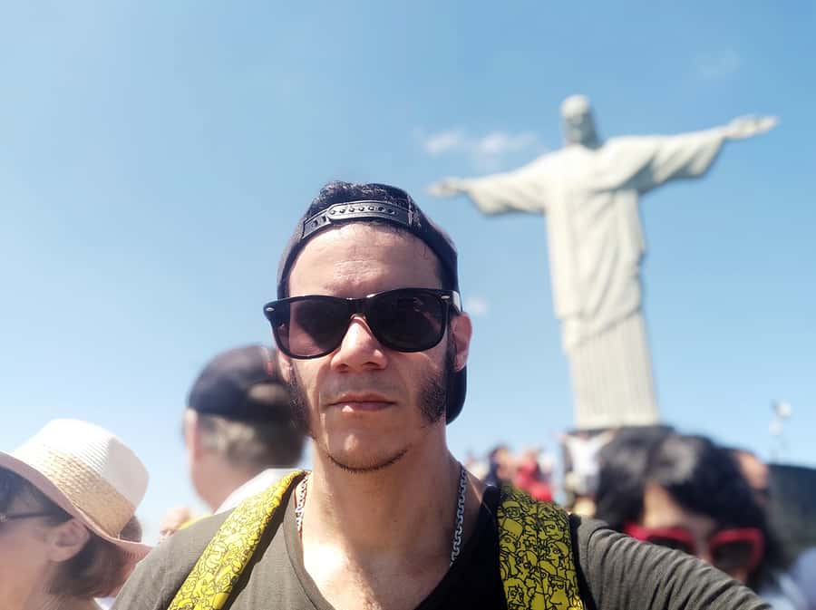 Rio: Maracanã Stadium & Christ the Redeemer by Rack Railway - What Can Go Wrong: Train Disruptions and Pickup Glitches