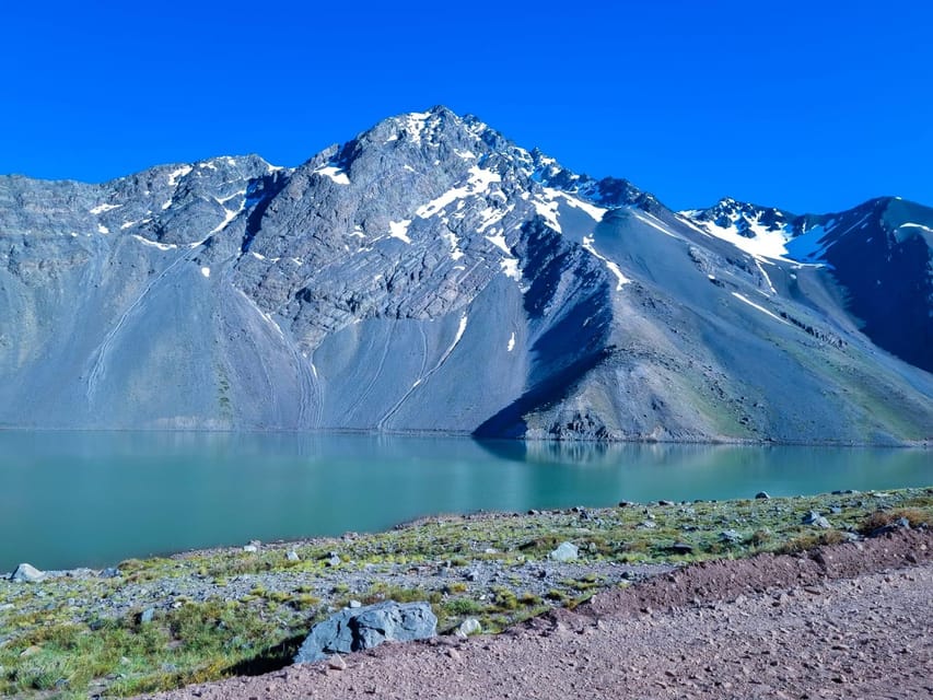 Santiago: Cajon del Maipo & Embalse El Yeso Trip with Picnic - Tinoco Tunnel: the quick stop that adds momentum